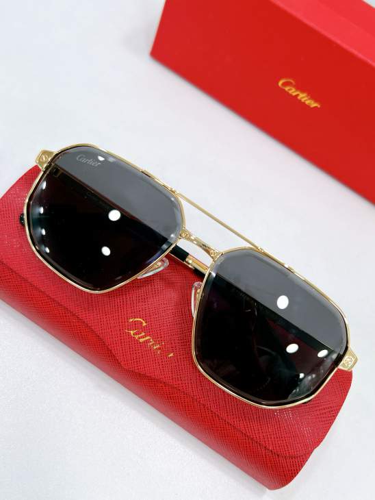 Picture of Cartier Sunglasses _SKUfw80536186fw